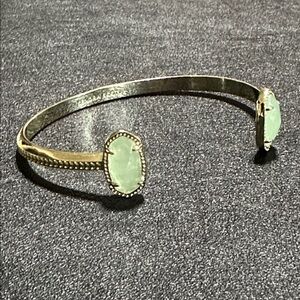 Kendra Scott Elton Pinch Cuff Bracelet In Light Gold